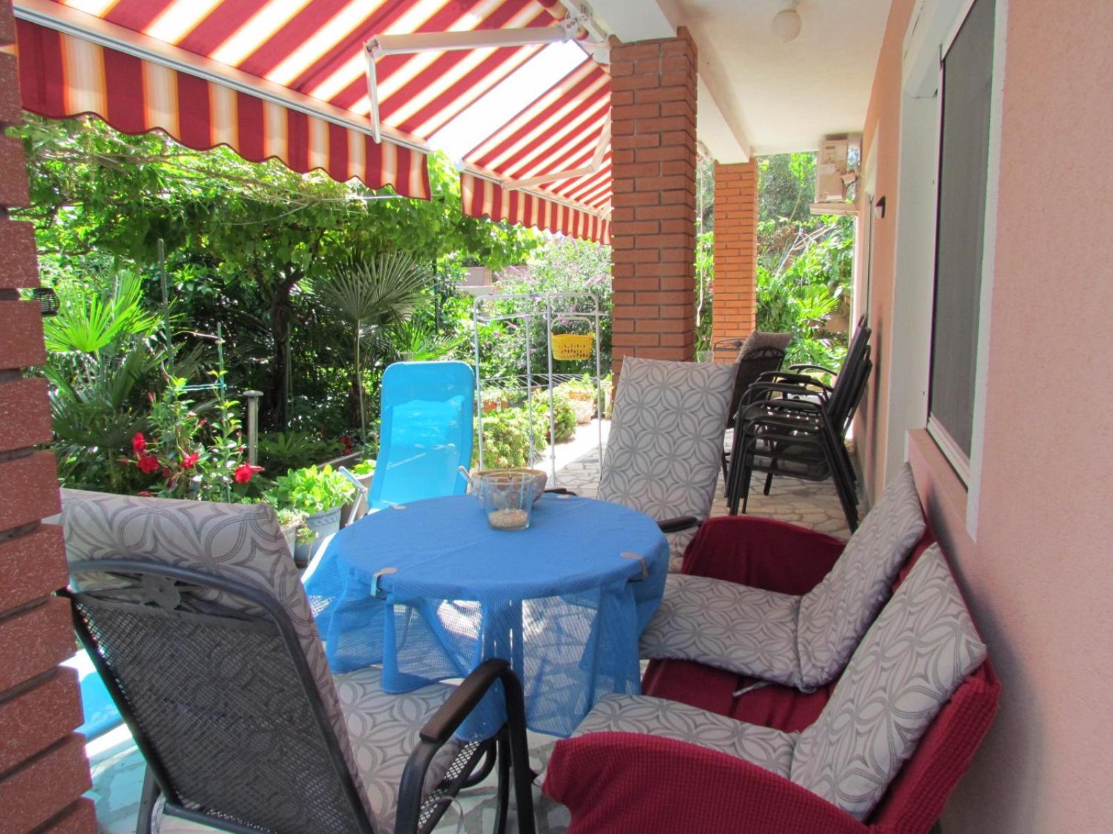 Apartments Bura & Jugo, Cres, Without Stress Ngoại thất bức ảnh