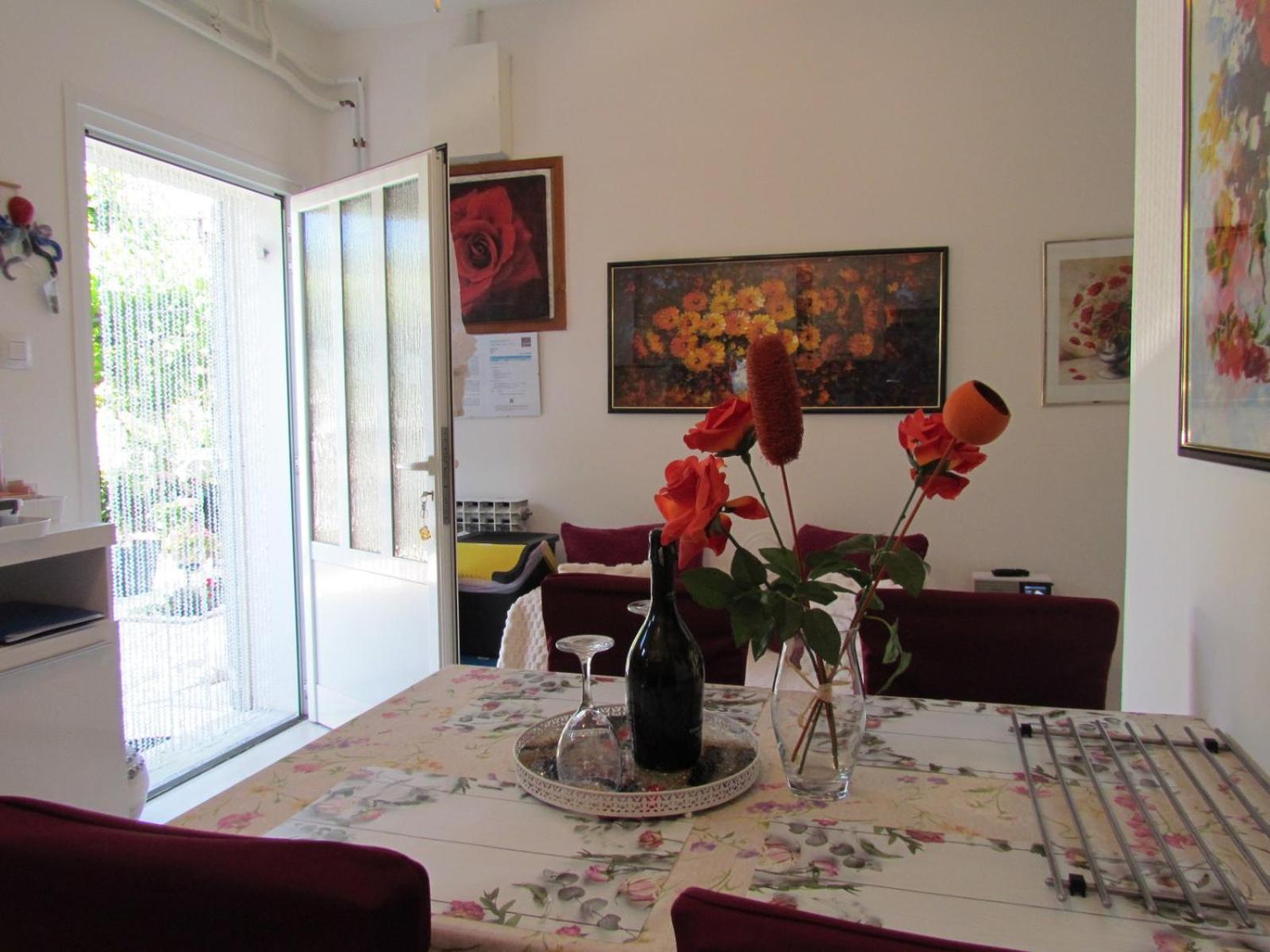 Apartments Bura & Jugo, Cres, Without Stress Ngoại thất bức ảnh