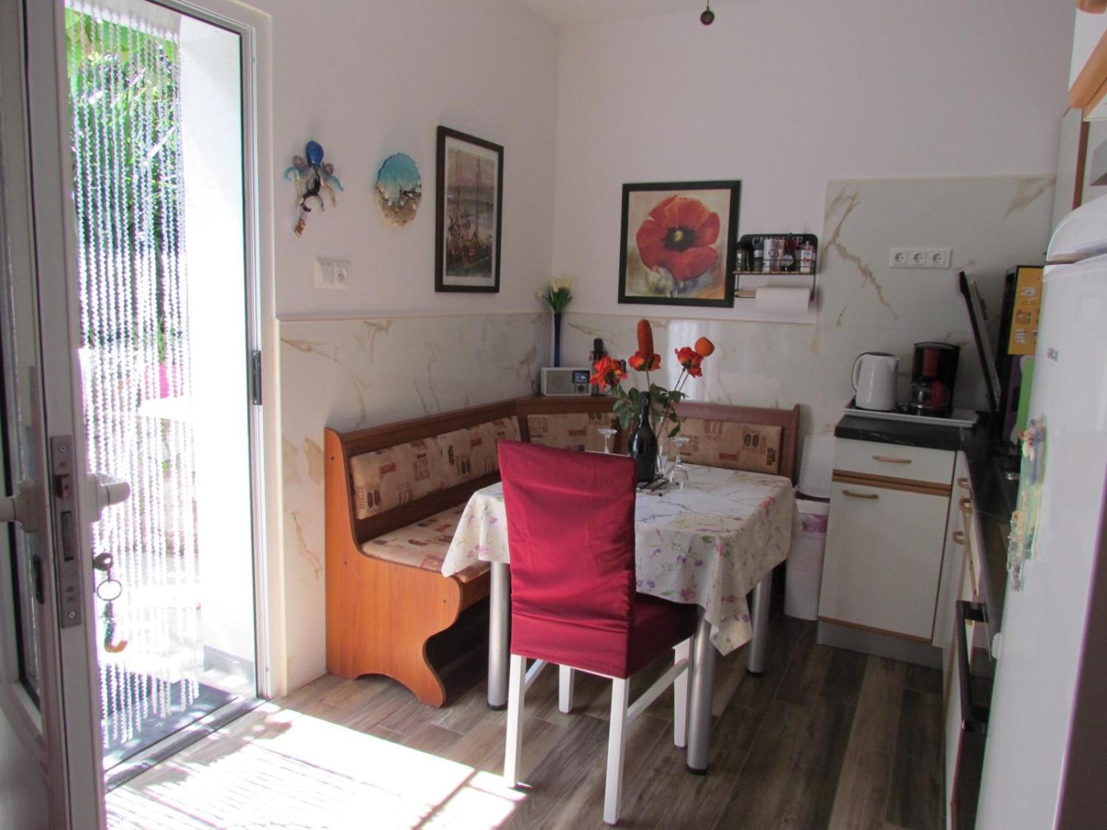 Apartments Bura & Jugo, Cres, Without Stress Ngoại thất bức ảnh